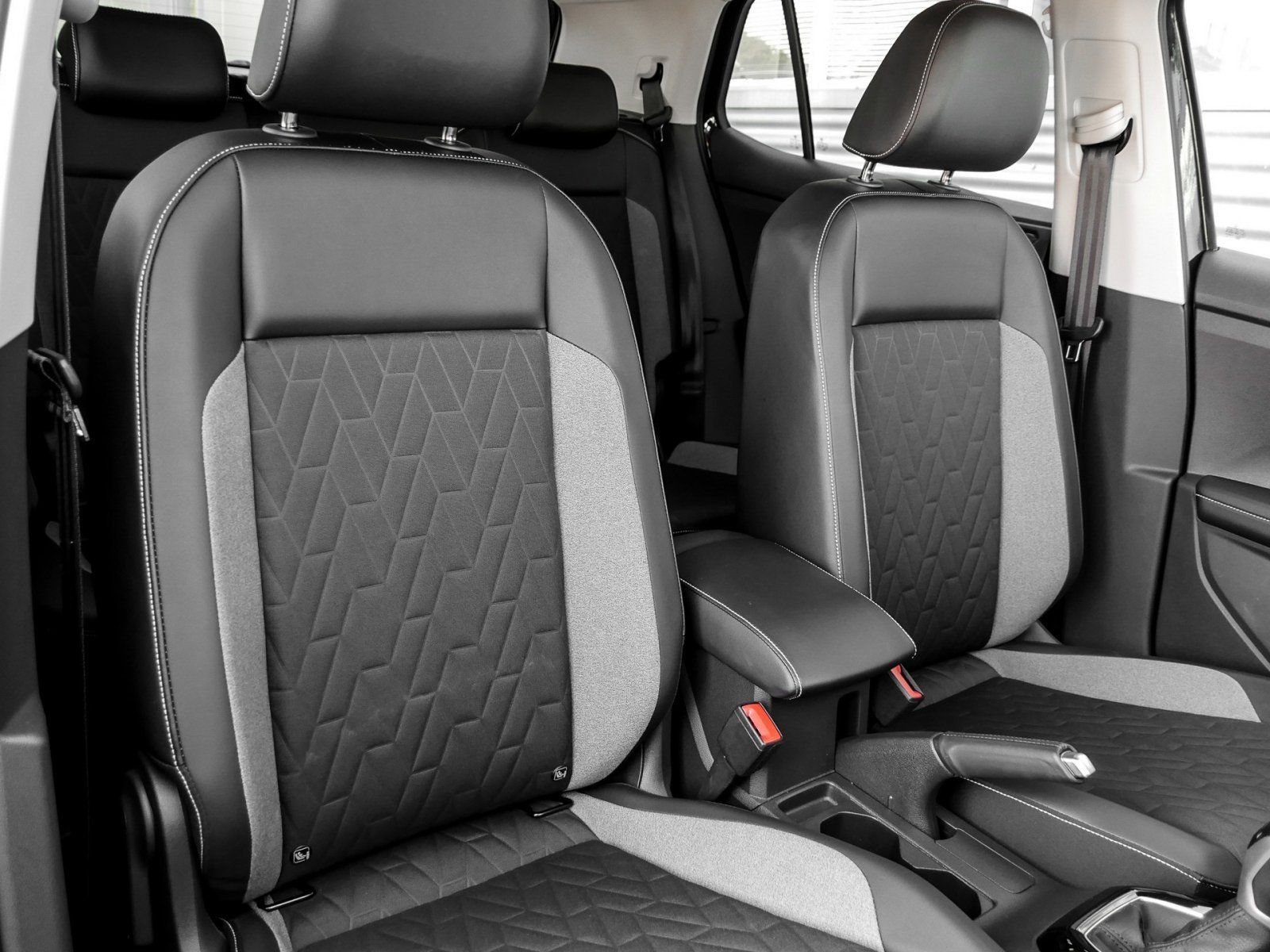 Volkswagen T-Cross - Bild 7