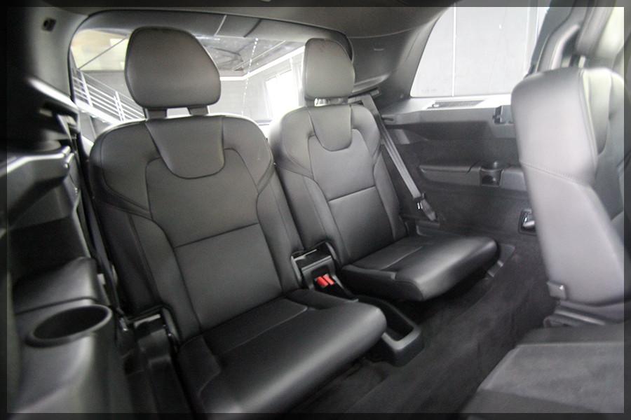 Volvo XC90 T6 Momentum NAVI / PANO / CAM