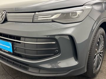 Volkswagen Tiguan - 6