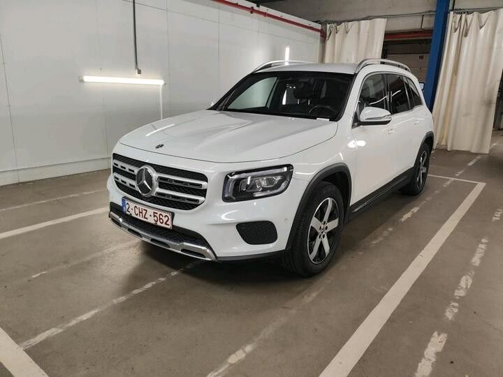 Image of Mercedes-Benz GLB 180