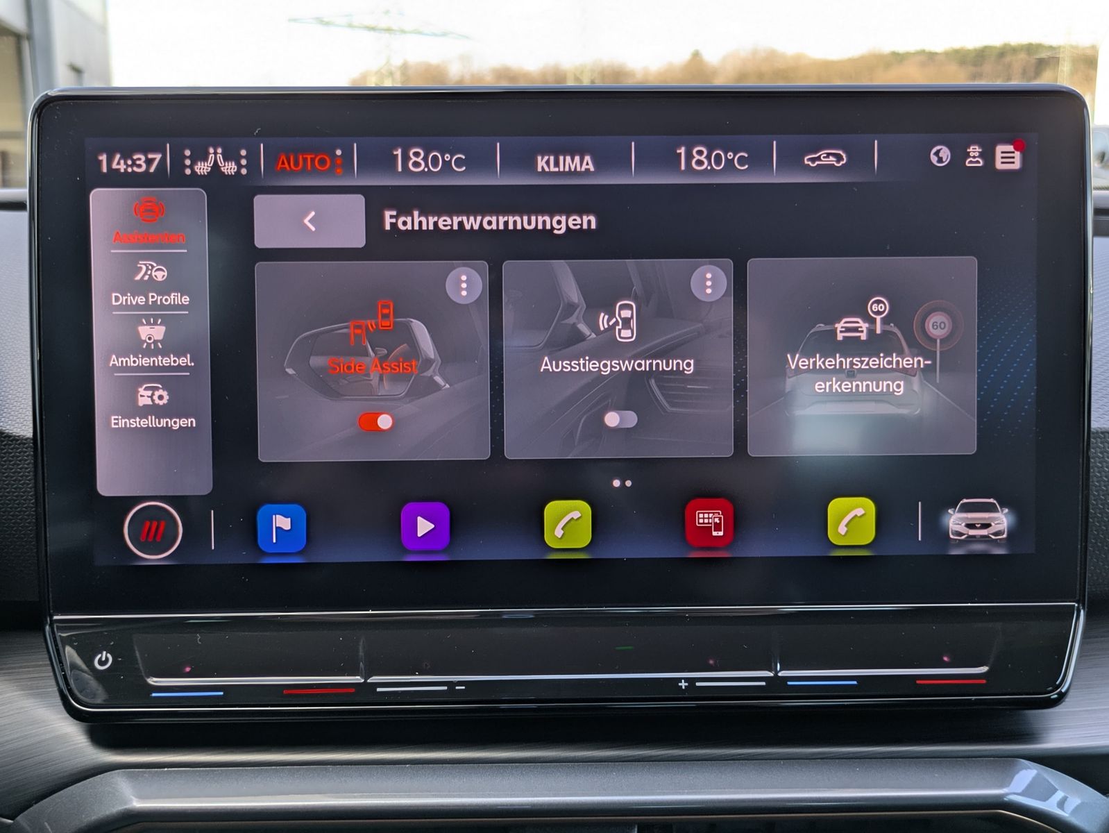 Fahrzeugabbildung CUPRA Leon 1.5 eTSI DSG MATRIX*PANO*ACC*DCC*KAM*WINTER