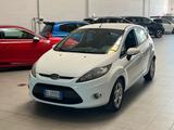 Ford Fiesta NEOPATENTATI - Ford Fiesta aus 2011 mit Diesel-Antrieb