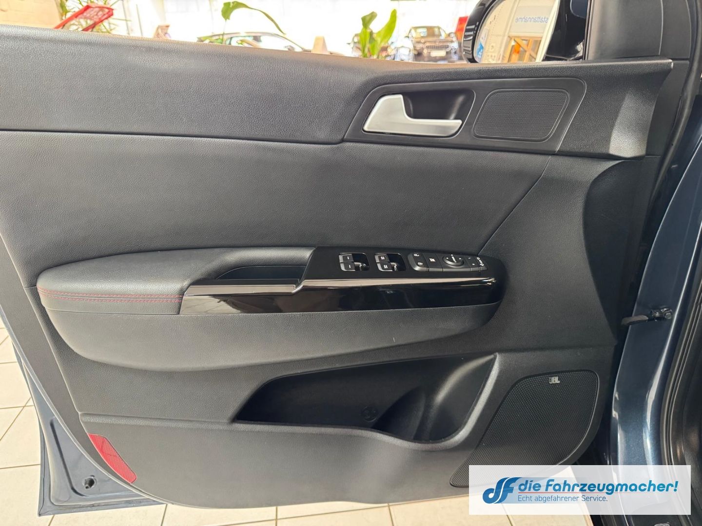 Fahrzeugabbildung Kia Sportage GT Line 4WD 2.0 CRDi Mild Hybrid EU6d-T