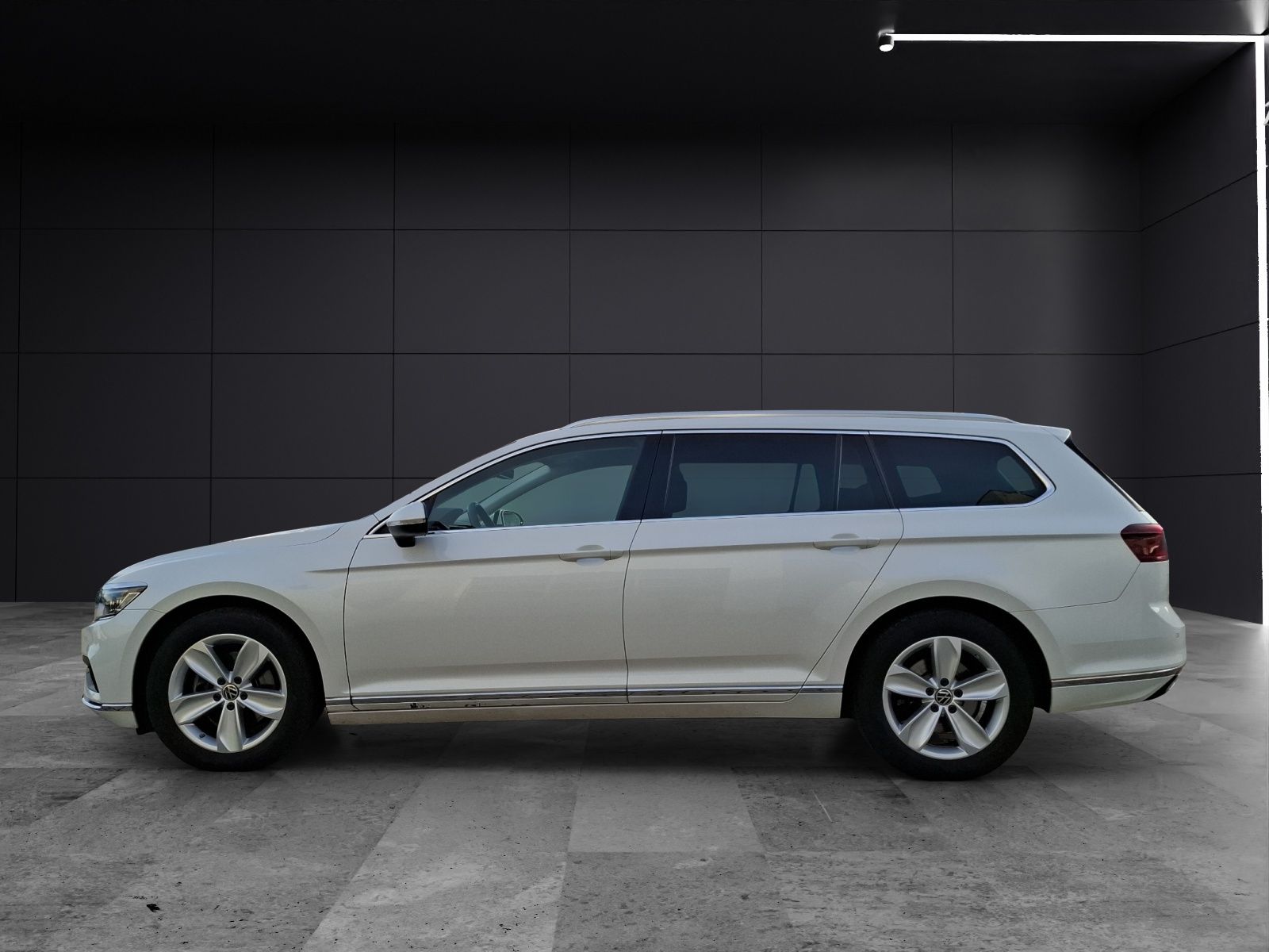 Fahrzeugabbildung Volkswagen Passat Variant TDI Elegance DSG Matrix Navi AID