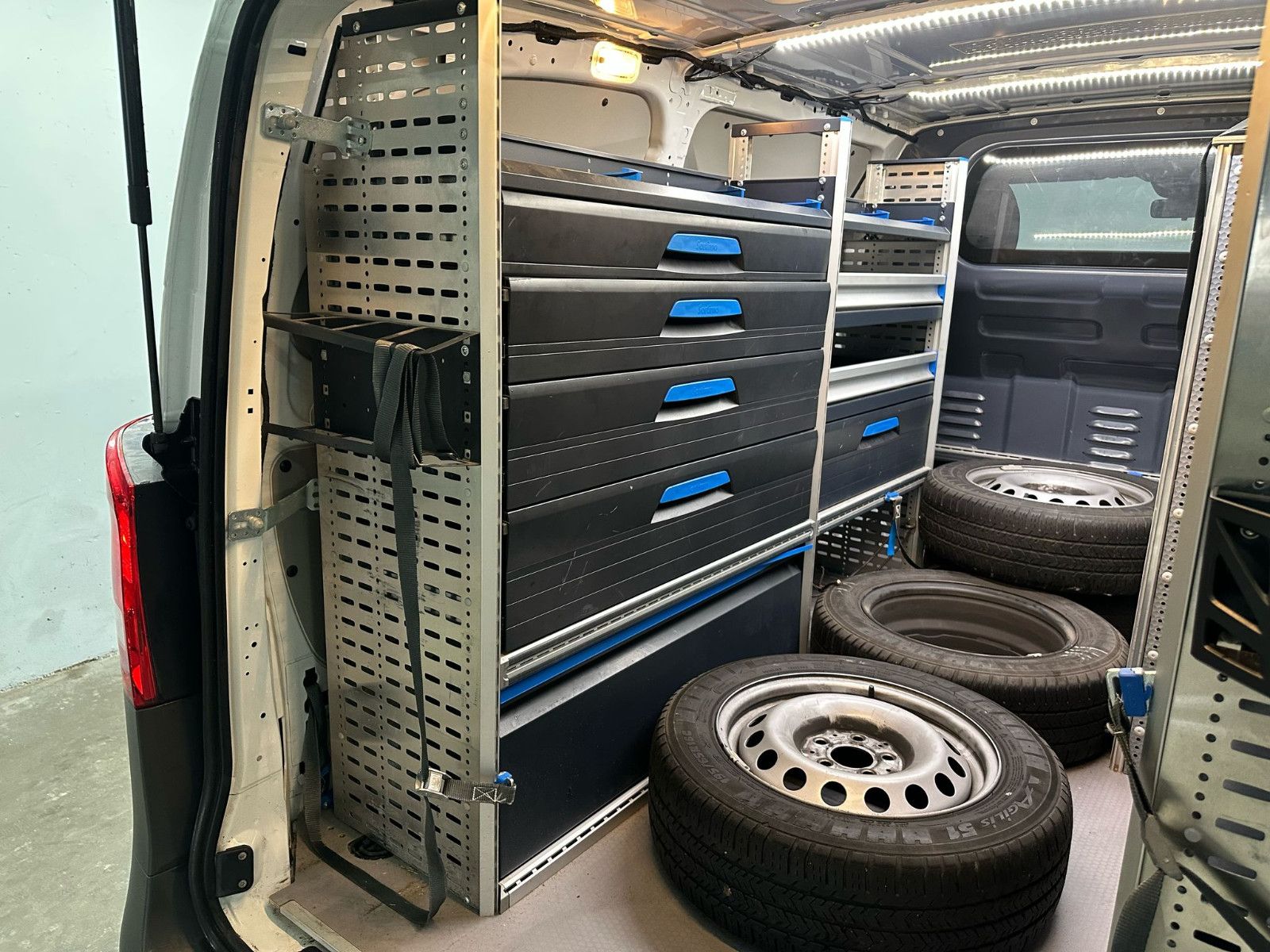 Fahrzeugabbildung Mercedes-Benz VITO 114 CDI 4 Matic Automa. SORTIMO*NAVI*KLIMA*
