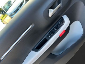 Citroën C3 AIRCROSS Hybrid 1.2 KAMERA NAVI CARPLAY