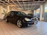 Mercedes-Benz C 320 AVANTGARDE*DESIGNO+ C32 LORINSER* - Mercedes-Benz C 320 mit Benzin-Antrieb
