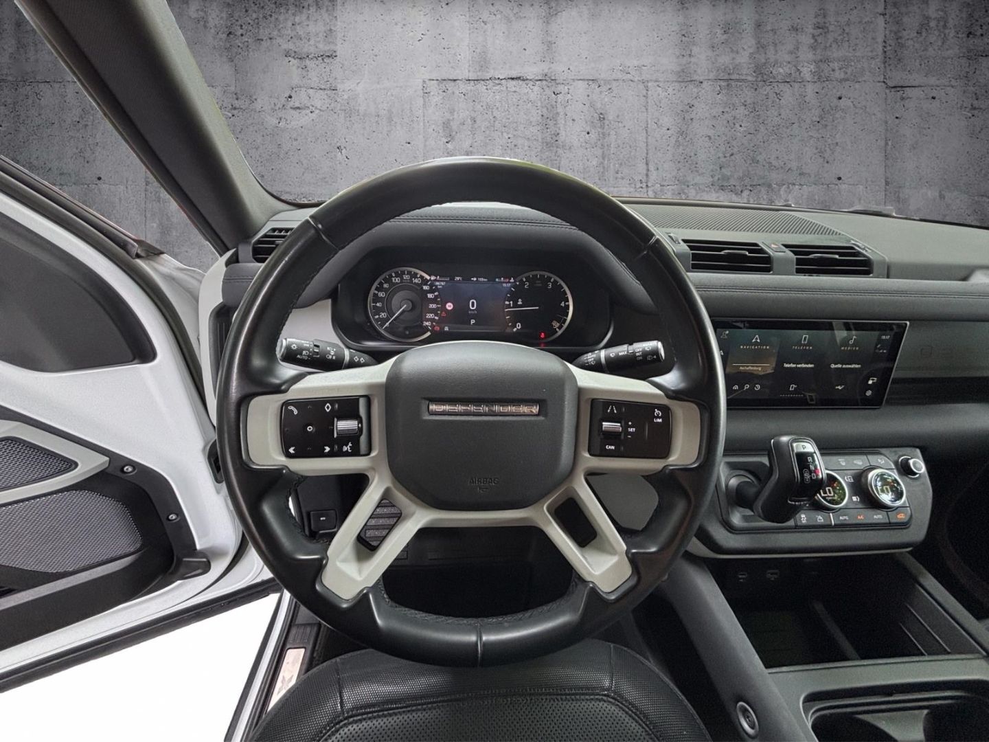 Land Rover Defender 110 D200 AWD X-Dynamic SE foto 11