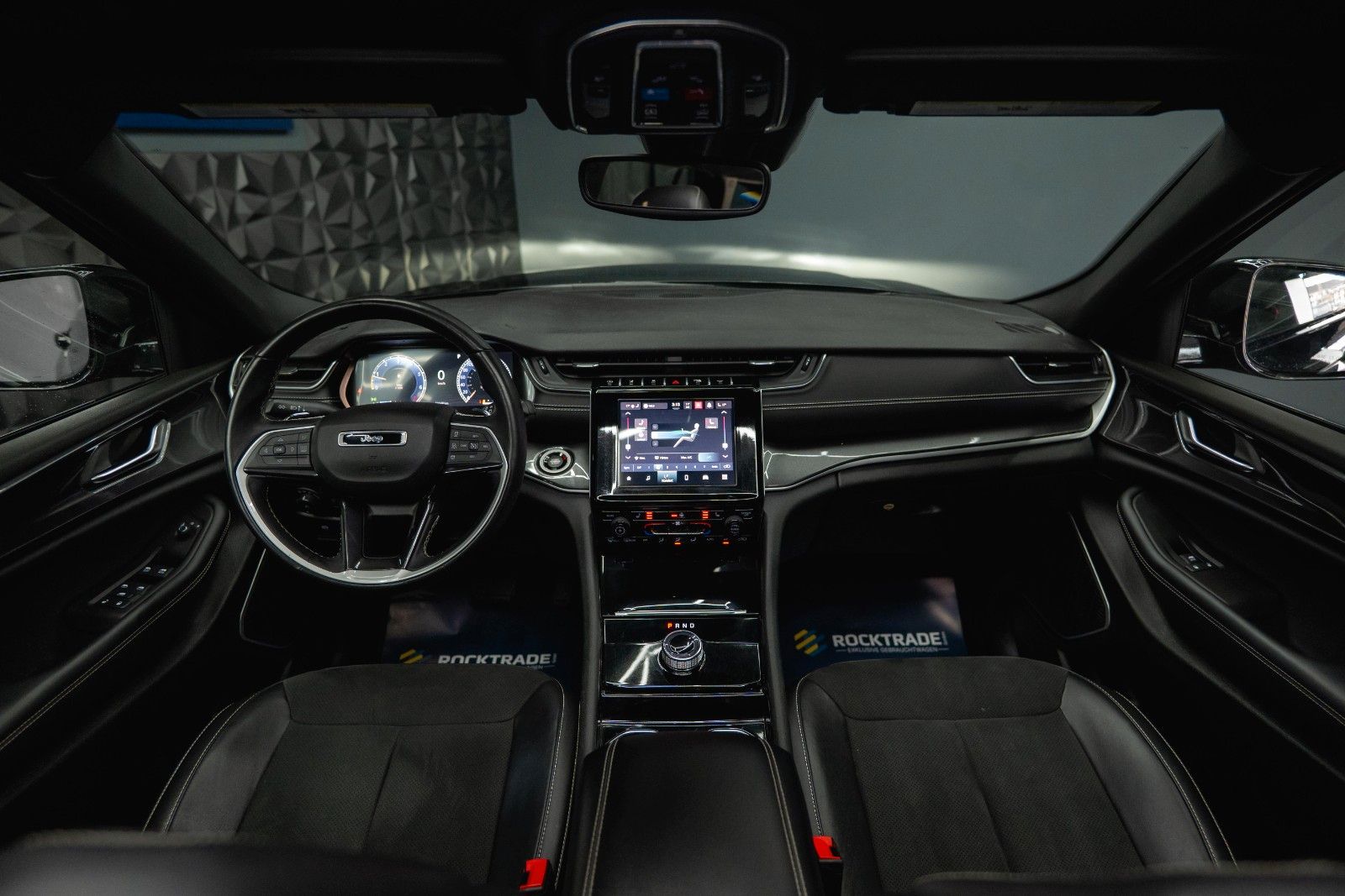 Fahrzeugabbildung Jeep Grand Cherokee 3.6 4x4 Altitude *ACC*Pano*LED*