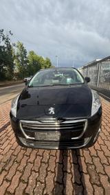 Peugeot 5008 Allure - gebrauchte Peugeot 5008 aus dem Jahr 2015