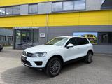 Volkswagen Touareg V6 Terrain Tech 4MOTION/LEDER/NAVI/LED/* - gebrauchte VW Touareg aus dem Jahr 2017