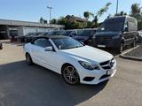 Mercedes-Benz E 200 CGI Cabrio Sportpaket 7G-Tronic LED-ILS - : Cabrio, Sport