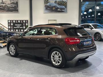 صورة 4 لـ 2014 Mercedes-BENZ GLA