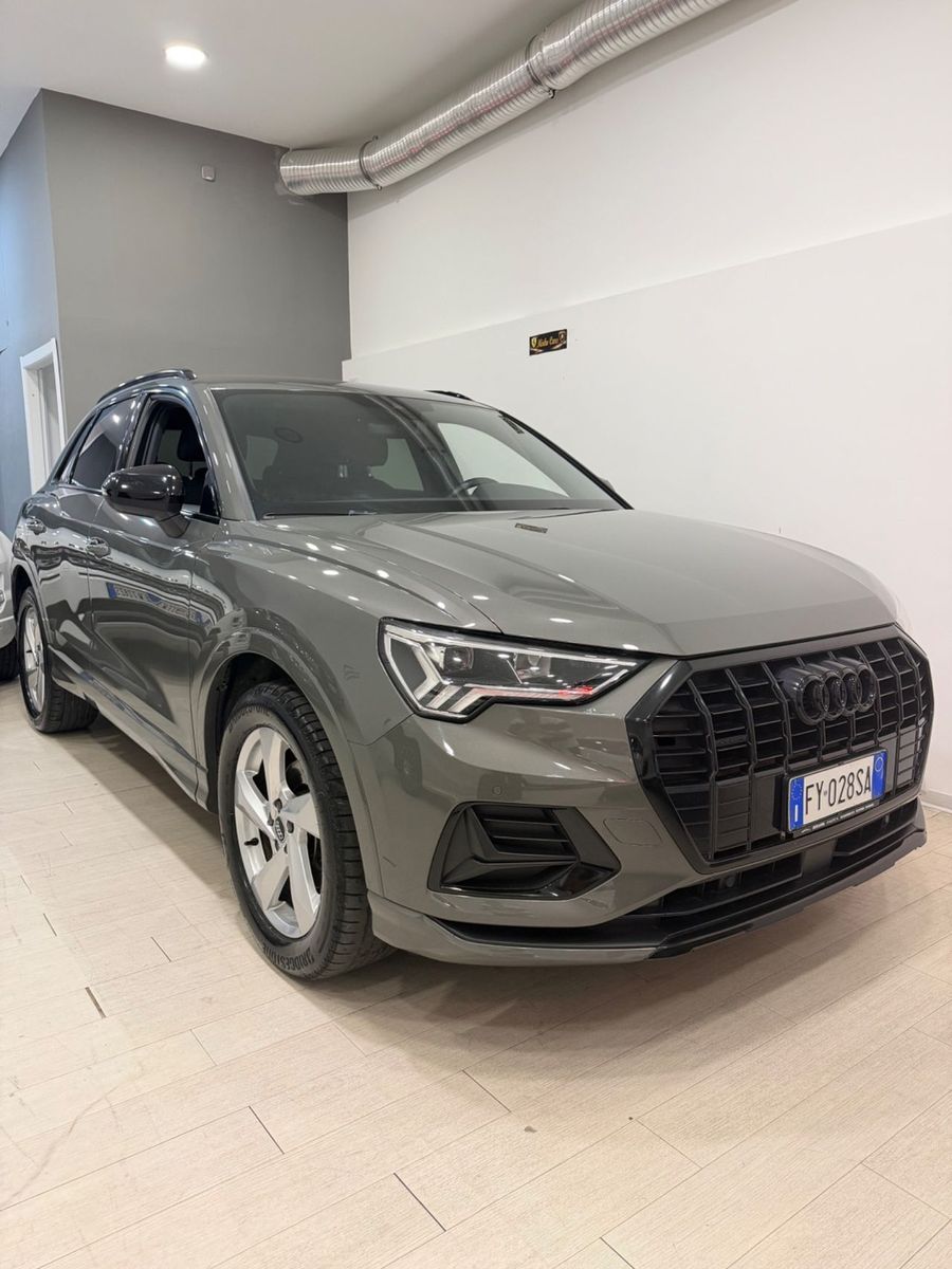 Audi Q3 35 TDI quattro Business Advanced