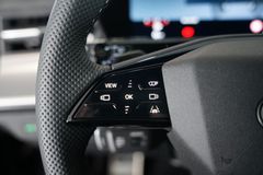 AUDI Q3 TFSI quattro S line | Pano | Matrix |TechPro AUDI Q3 TFSI quattro S line | Pano | Matrix |TechPro