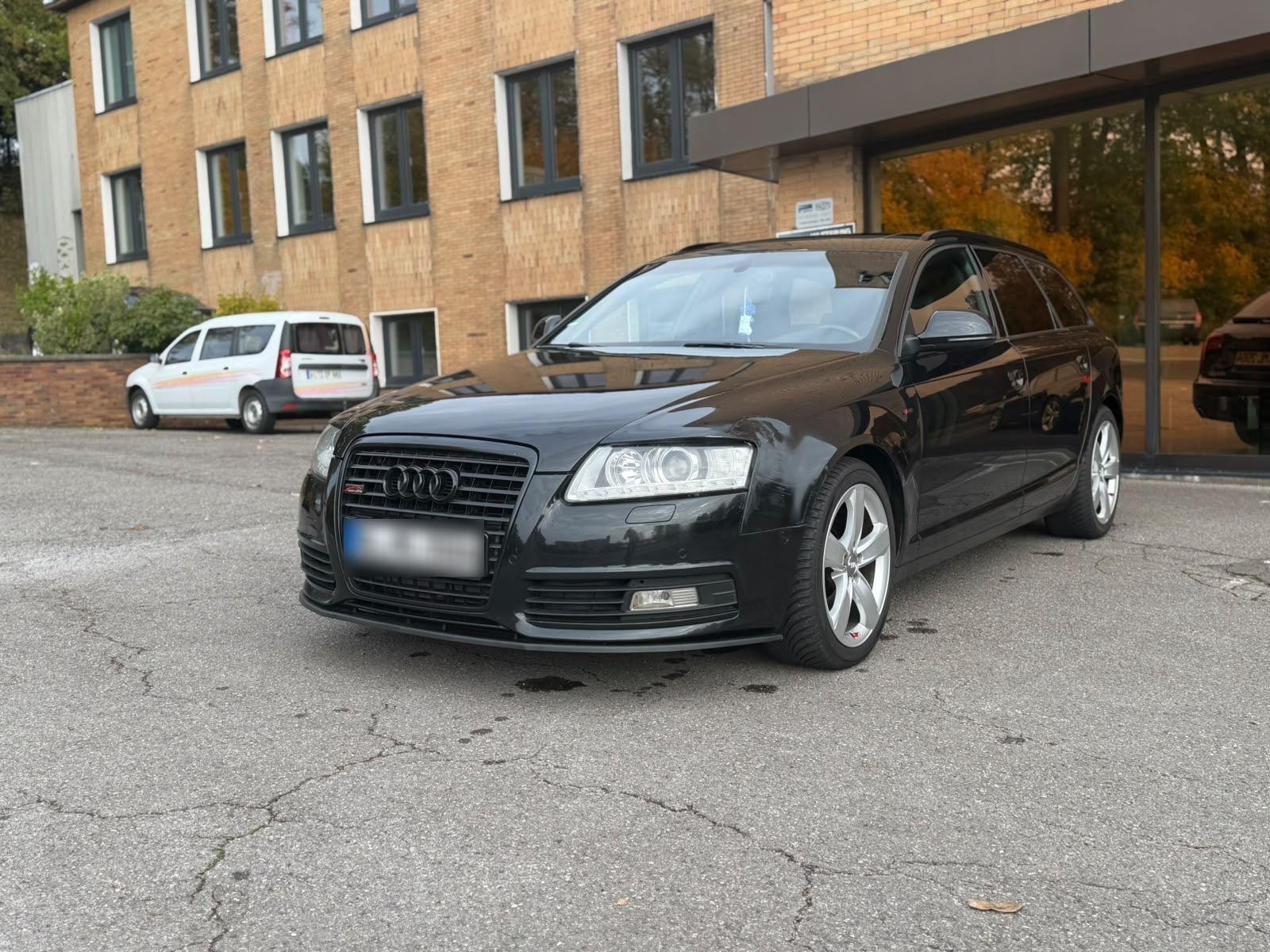 Audi A6 2010 — rear view