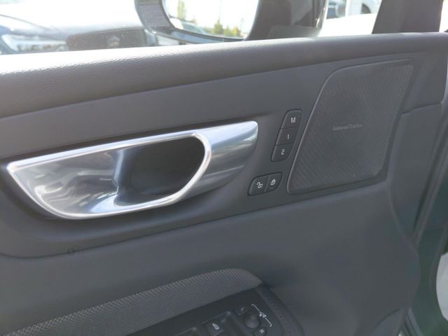 VOLVO XC 60 (Bild 12 von Array)