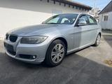 BMW 318 Baureihe 3 Lim. 318d - BMW 318 aus 2011: 318d