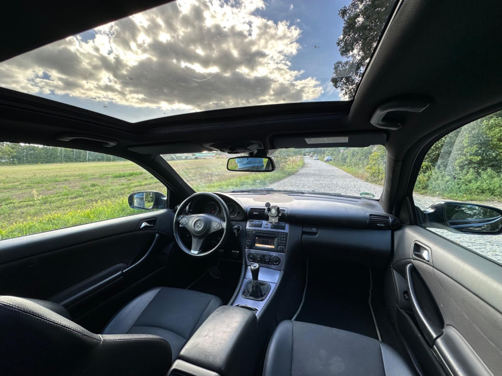 Mercedes-Benz CLC 200