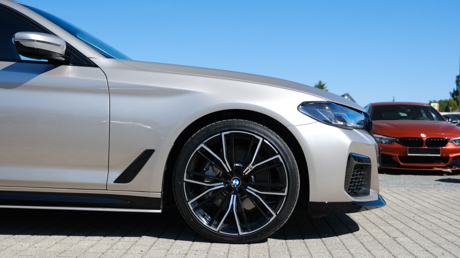 BMW 540i  M.pak M-Perf  Lci Lacer Look foto 5