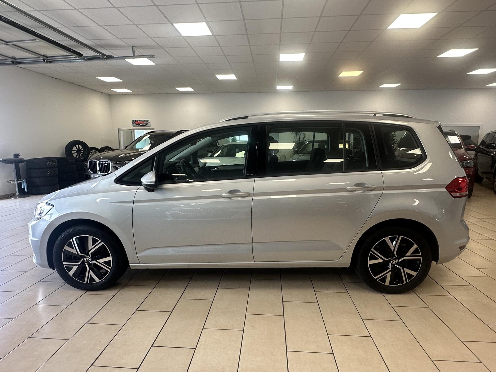 Volkswagen Touran Move 7Sitze AHK LED ACC SHZ PDC WSS heiz., миниатюра 2
