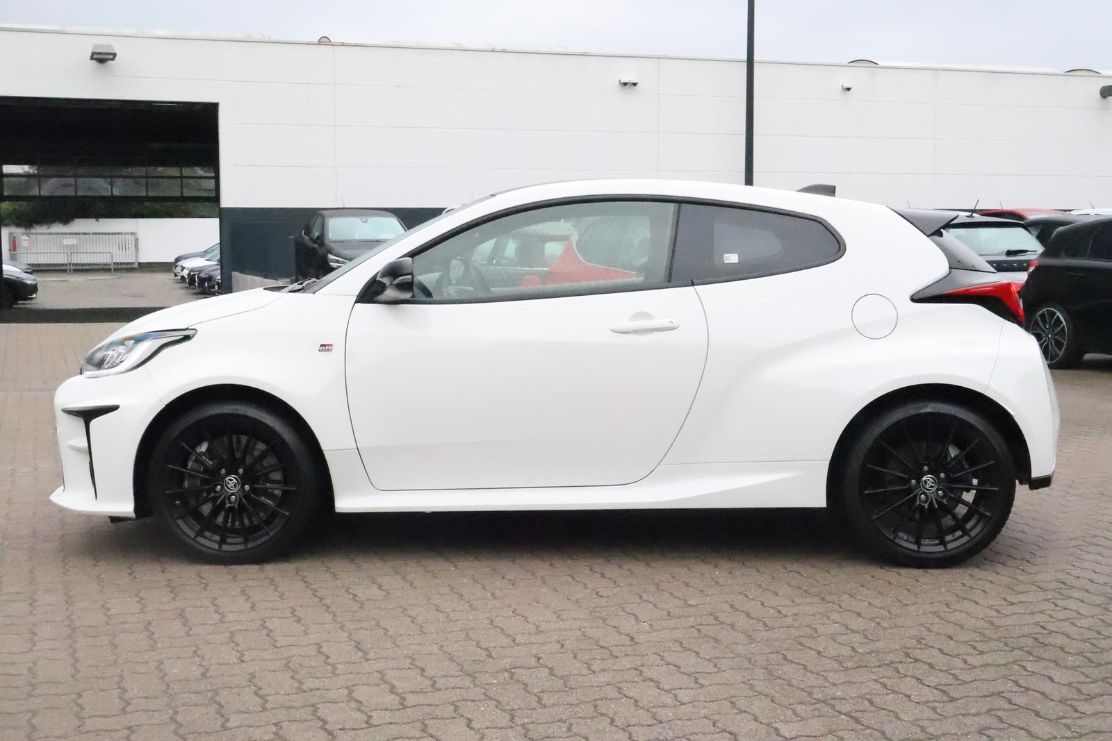 Toyota Yaris 1.6 GR 4WD LED ACC Android Apple DAB, миниатюра 2