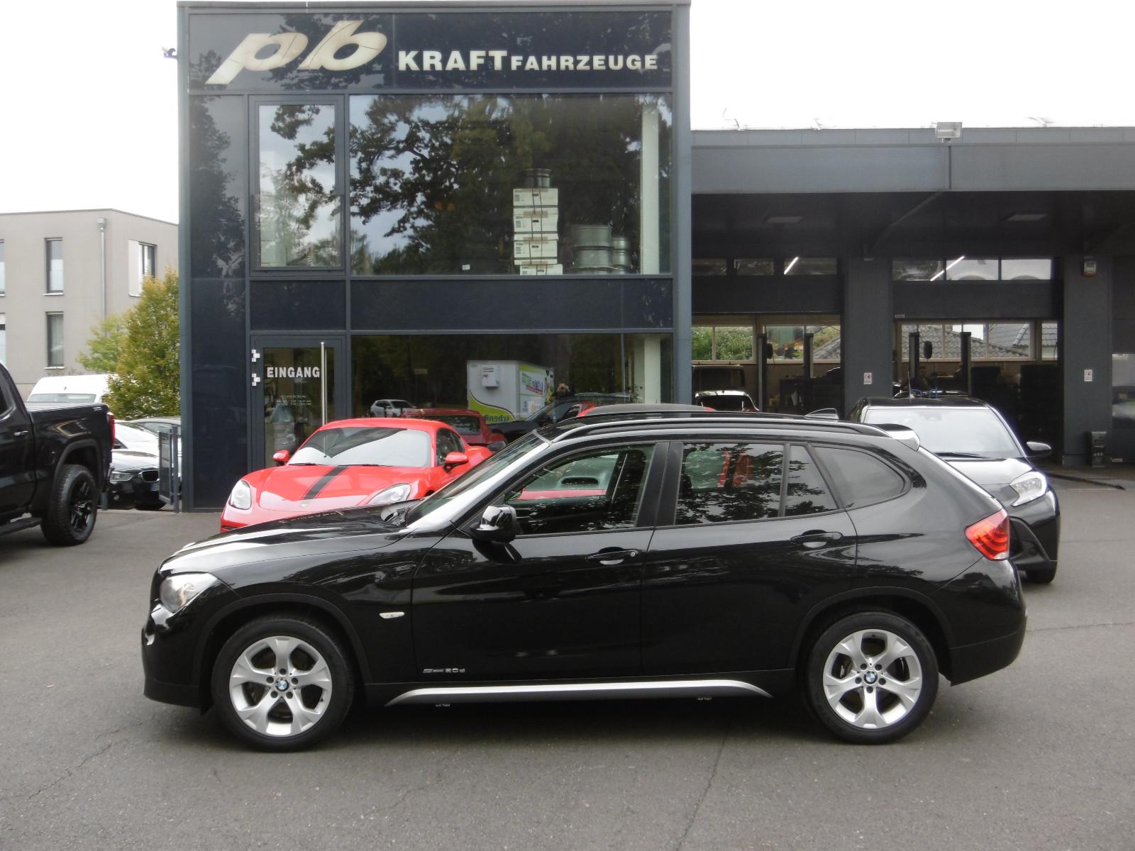 BMW X1 sDrive 20d AHK Navi Xenon