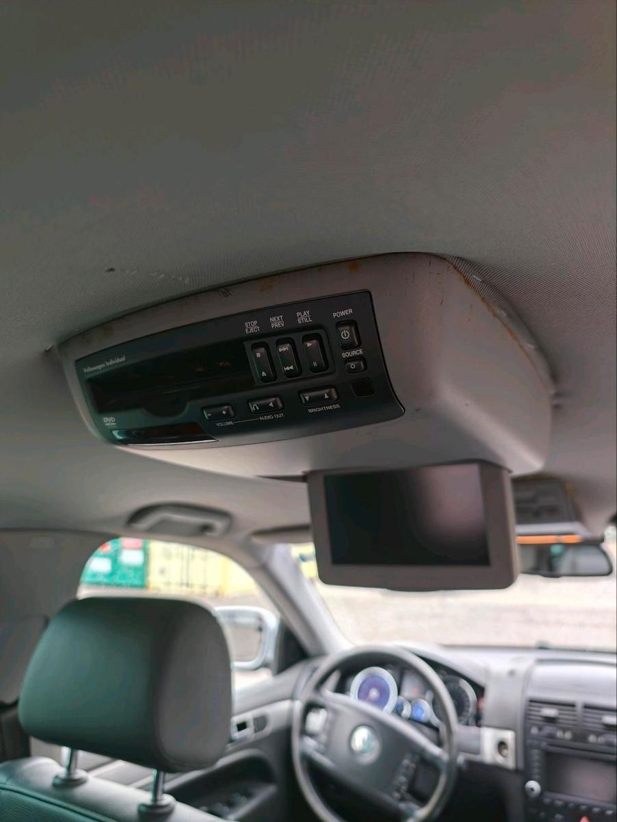 Volkswagen Touareg 2006 — photo 10