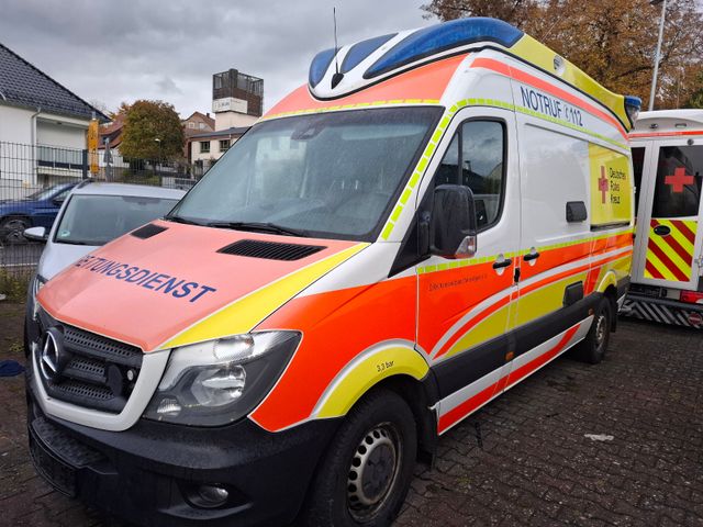 MERCEDES-BENZ Sprinter II Krankenwagen (Fahrzeug-Nummer 439630418)