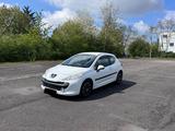 Peugeot 207 1,4 Klima - Peugeot 207 Gebrauchtwagen in Saarbrücken