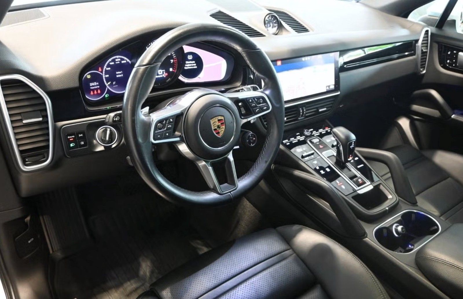 Porsche Cayenne Coupe E-Hybrid foto 9