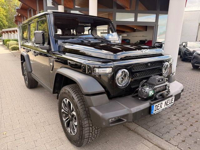 BAW 212 4x4 Defender Keyless/NAVI/LED/Leder/360°