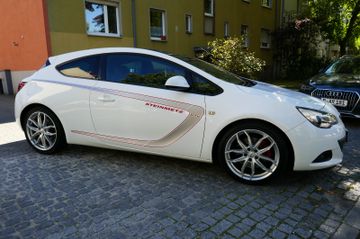 Fahrzeugabbildung Opel Astra J GTC