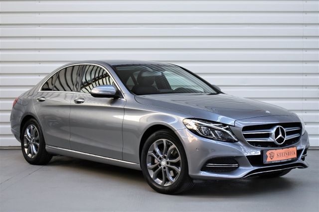 Mercedes-Benz C180 CGI Avantgarde+Navi+Kamera+LED+16.700KM+PDC