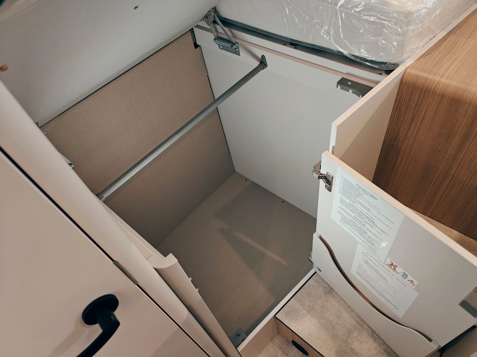 Fahrzeugabbildung HYMER / ERIBA / HYMERCAR B-KLASSE MC T 680 PREMIUM 2026 SOFORT LIEFERBAR