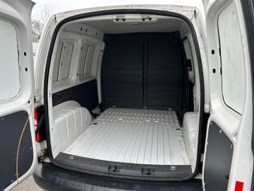 Volkswagen Caddy - 8