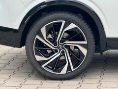 NISSAN Qashqai 1.3 Tekna+ DIG-T MHEV*HEAD UP*PANO*BOSE*