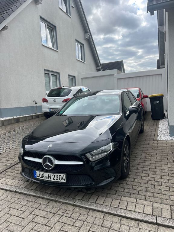 Image of Mercedes-Benz A 180