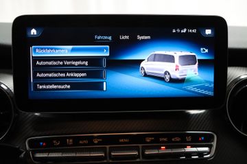 Mercedes-Benz V 300 Edition lang AMG Line Pano AHK Airmatic