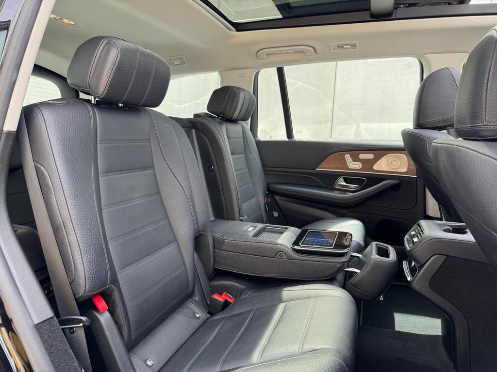 Mercedes-Benz GLS 400