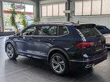 Volkswagen Tiguan Allspace 2.0 TSI OPF 4Motion DSG R-Line - blaue Volkswagen Tiguan Allspace