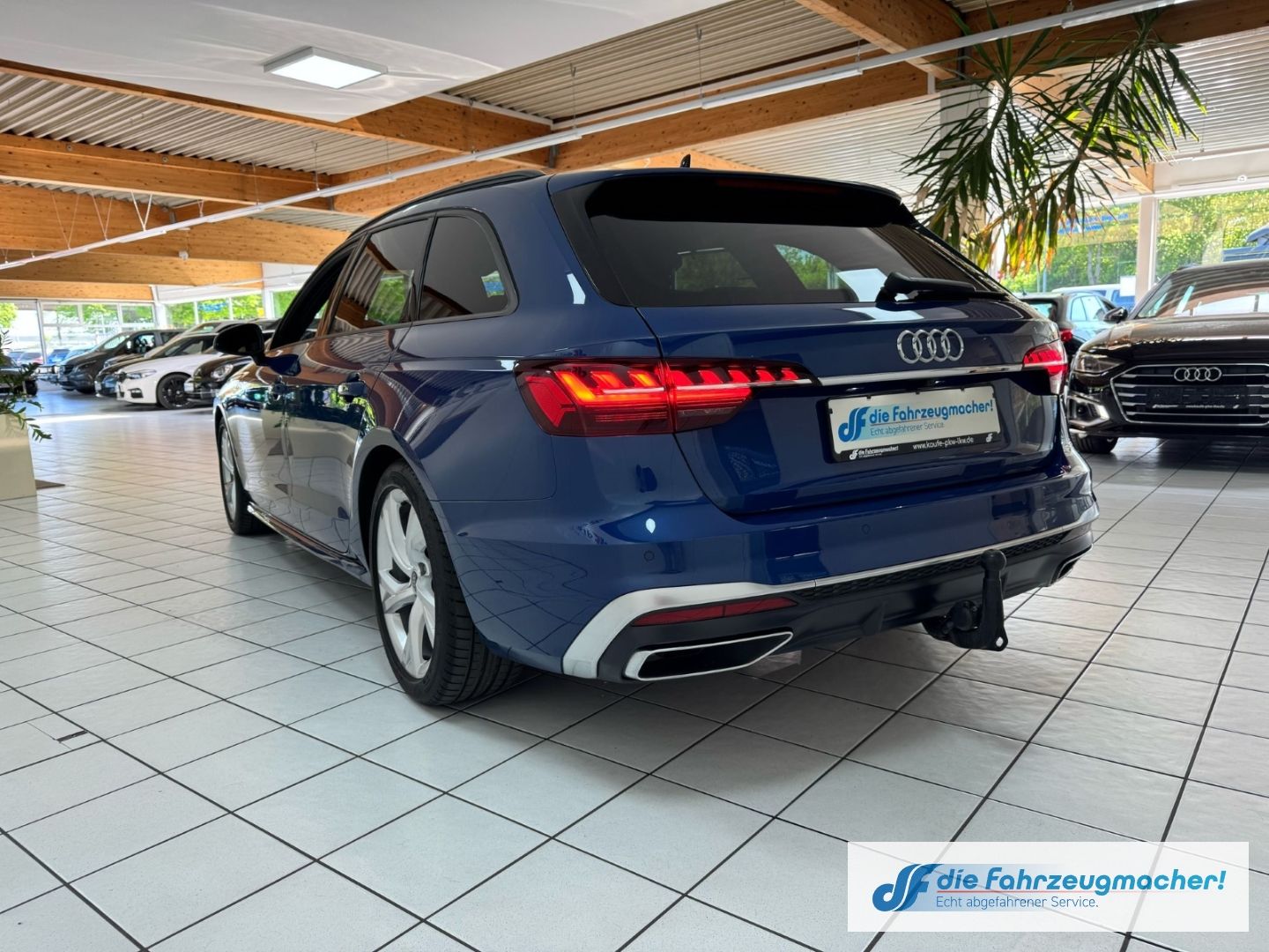 Fahrzeugabbildung Audi A4 Avant 35 TFSI S line 2.0 EU6d Sportpaket AHK-
