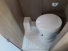 Chausson V 594 S VIP, Skyroof