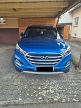 Hyundai TUCSON 1.6 GDI Pure Pure - Hyundai Tucson Pure mit Benzin-Antrieb