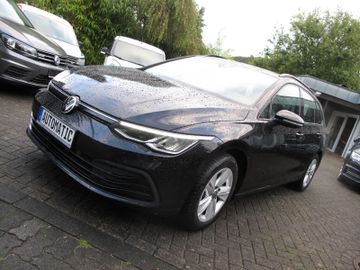 Volkswagen Golf - 10