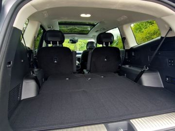 Hyundai IONIQ 9 UNIQ 4WD (307 PS)) 6-Sitzer Allrad