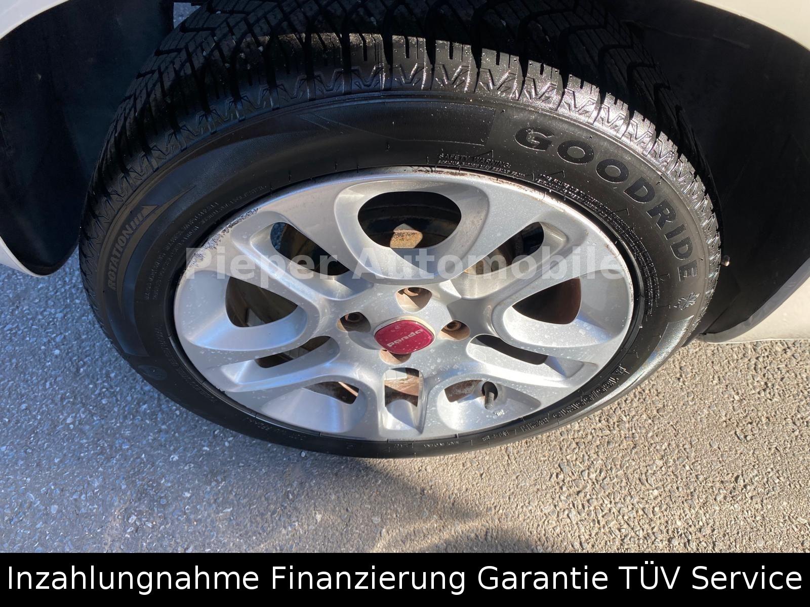 Fiat Panda Lounge Automatik PDC SHZ HFS Winter-Paket