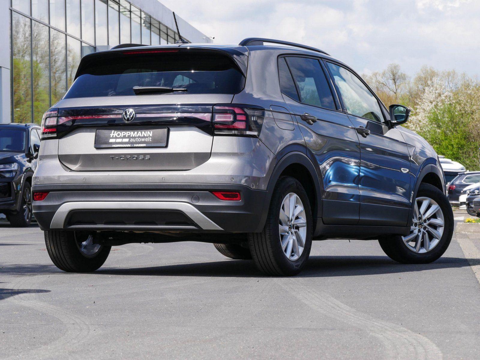 Volkswagen T-Cross Life 1.0 TSI DSG ACC SideAssist Klima