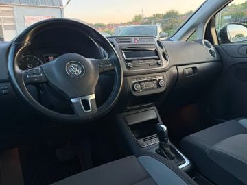 Volkswagen Golf - 11