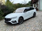 Skoda Octavia Combi RS iV DSG / Navi / ACC / AHK - Skoda Octavia: Weiß